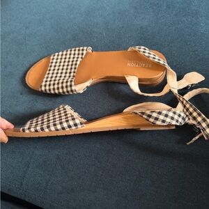 Reaction Kenneth Cole “Jolly” Black and Tan Gingham Wedge Sandals